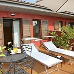 Residenza Alighieri فندق باردولينو