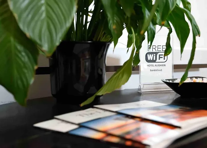 Residenza Alighieri Hotell