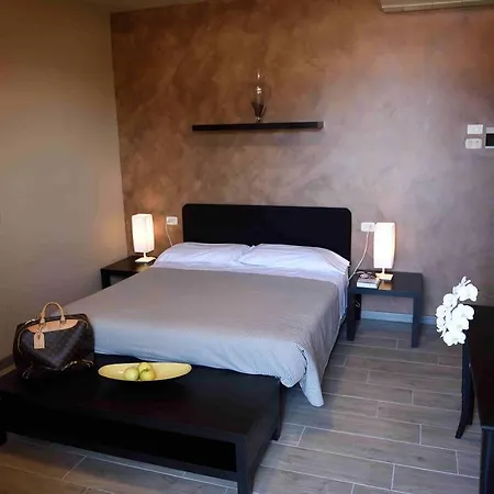 Residenza Alighieri ホテル バルドリーノ