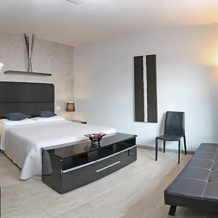 ホテル Residenza Alighieri